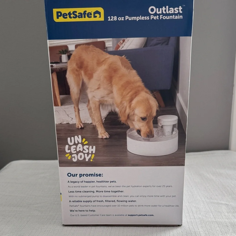 PetSafe Outlast Pumpless Pet Fountain - Blue and White
